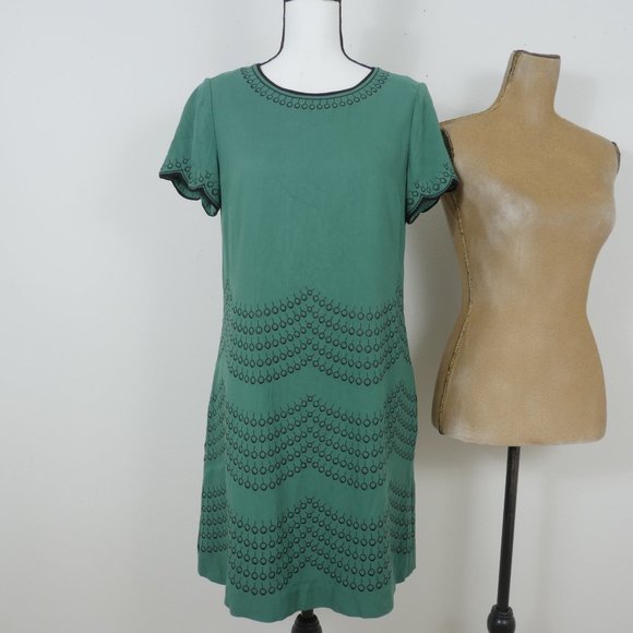 Boden Dresses & Skirts - Boden Green Black Embroidery Design Short Sleeve Size 8 Boho Dress
